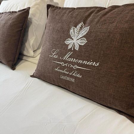 Les Marronniers Bed & Breakfast Laverune Bagian luar foto