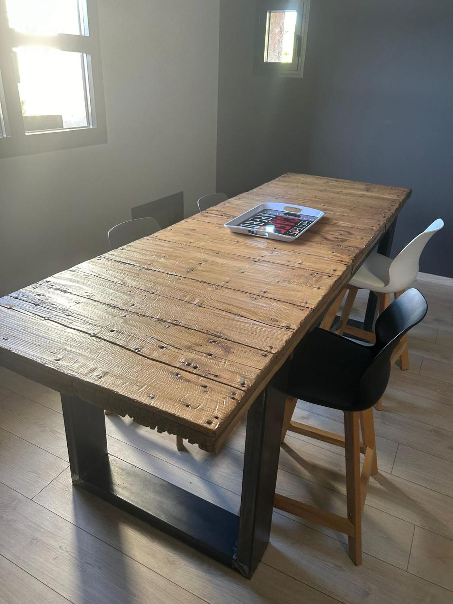 Les Marronniers Bed & Breakfast Laverune Bagian luar foto
